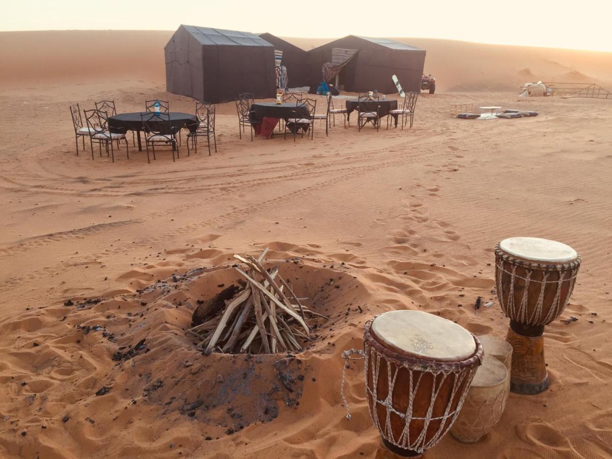Erg Chebbi Stars Camp Merzouga Exterior foto
